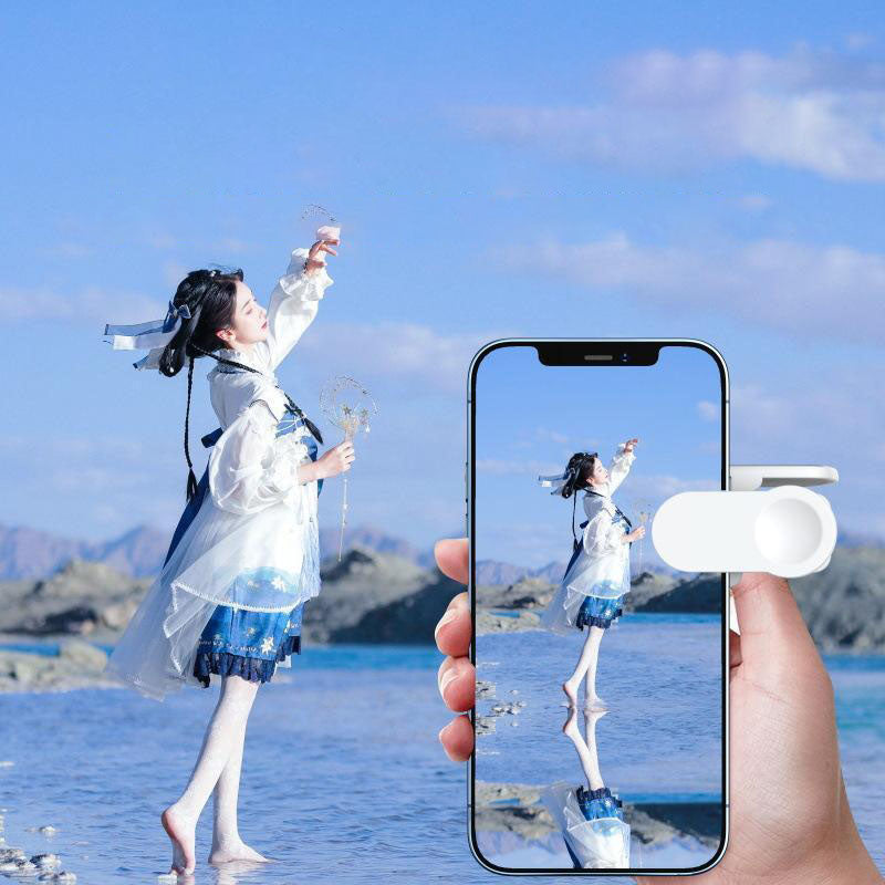 Mirror Reflection Clip - Capture Stunning Reflections Instantly