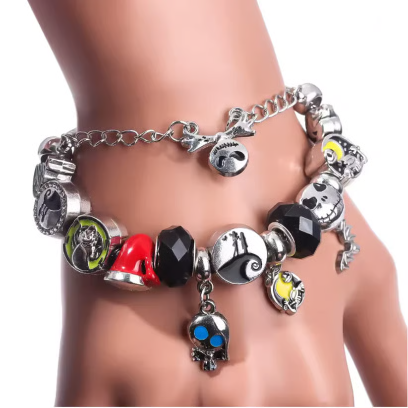 🎃👻Halloween Treasures Charm Bracelet🎁